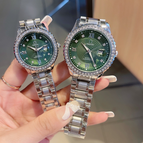 ブランド時計背面デザイン